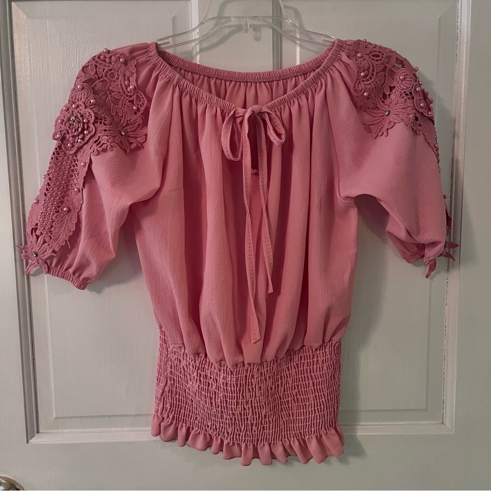 Women’s Pink Puff Sleeve Blouse